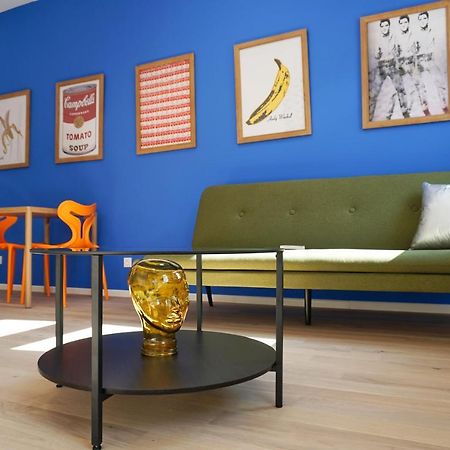 Vibrant Design Apartments - Full Kitchen - Wi-Fi - 18 Mins To City Centre Vienna Luaran gambar