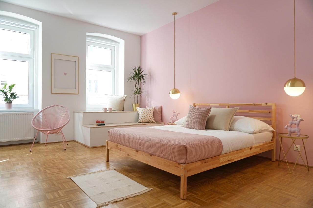 Vibrant Design Apartments - Full Kitchen - Wi-Fi - 18 Mins To City Centre Vienna Luaran gambar