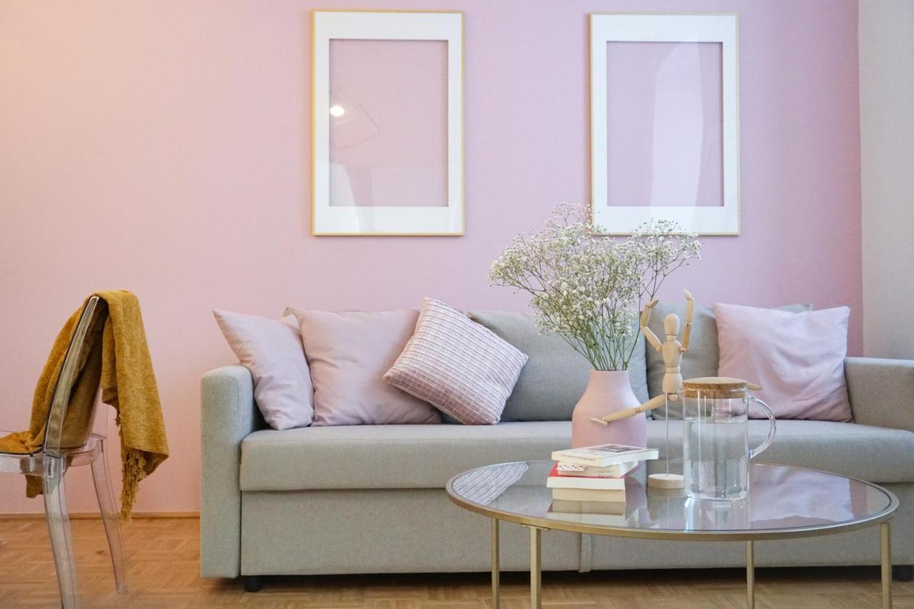 Vibrant Design Apartments - Full Kitchen - Wi-Fi - 18 Mins To City Centre Vienna Luaran gambar